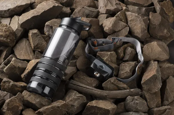 KIVI Sport bottle with carbon filter  700 ml Crna