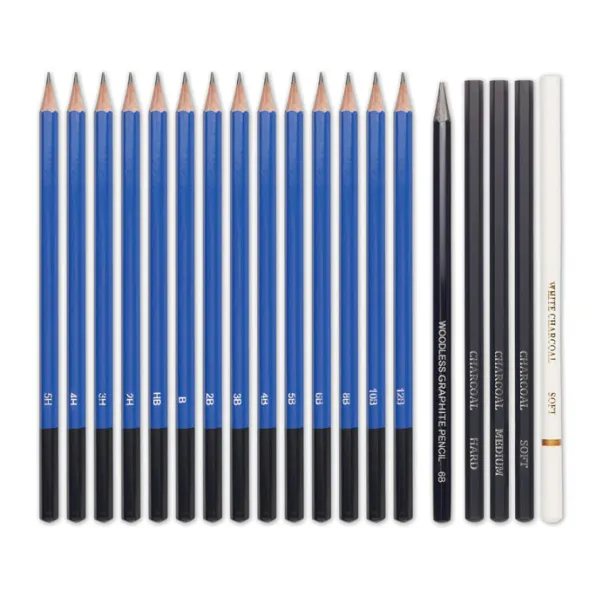 GENUINE 40 piece art set in case Black