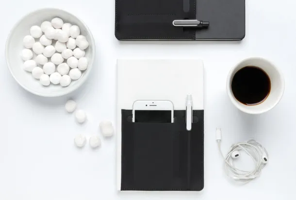  A5 Deluxe notebook with smart pockets - XD Collection Black 