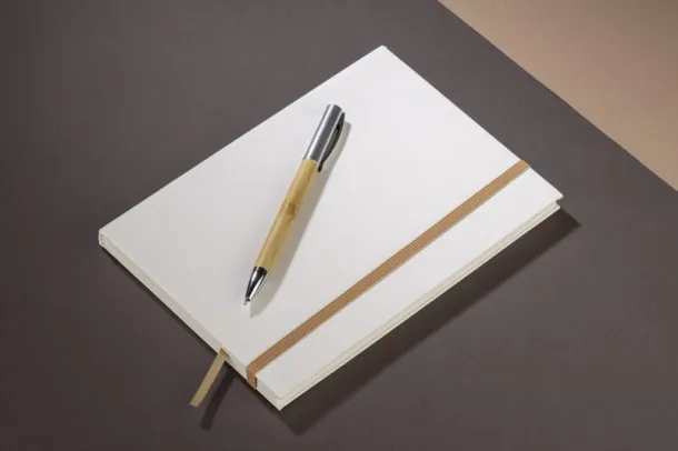 MILK Notebook A5 Bijela