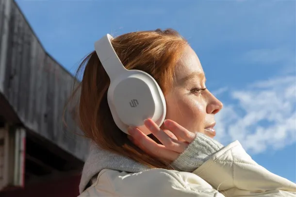 Urban Vitamin Freemond wireless ANC headphone - Urban Vitamin White 