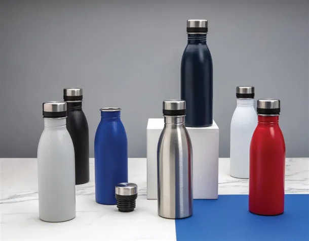  Deluxe boca za vodu od RCS recikliranog nehrđajućeg čelika, 500 ml - XD Collection navy