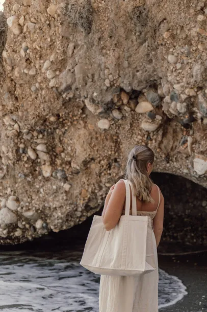  VINGA Hilo AWARE™ recycled canvas maxi tote bag - Vinga off white