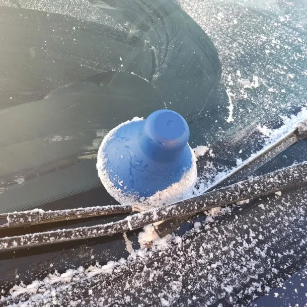  Ice scraper "cone"