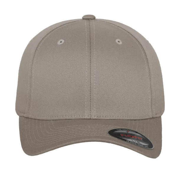  Fitted Baseball Cap - Flexfit Silver