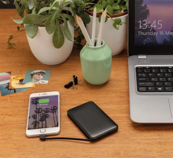  Prijenosna baterija s integriranim kabelom, 5 000 mAh - XD Collection Crna