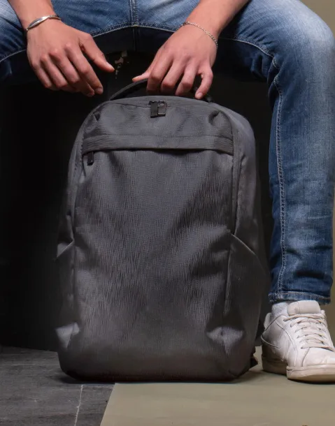  Davos Essential Laptop Backpack - Shugon