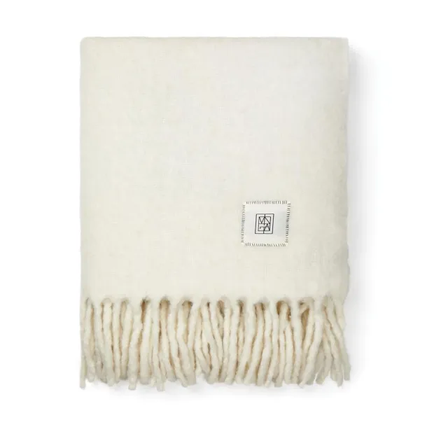  Vinga Saletto wool blend blanket - Vinga 11-0606 TCX 15-0000  TCX