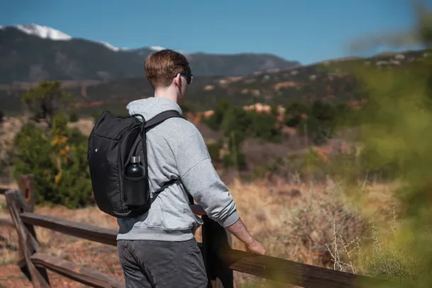  Swiss Peak AWARE™ easy access 15" laptop backpack - Swiss Peak Black 