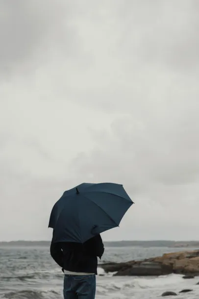  VINGA Baltimore AWARE™ RPET 23" umbrella - Vinga navy