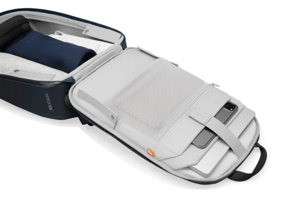  Bobby Edge ruksak - XD Design navy, black Crna