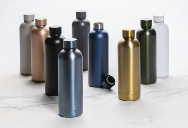  Impact vakuum boca od RCS recikliranog nehrđajućeg čelika, 500 ml - XD Collection Srebrna