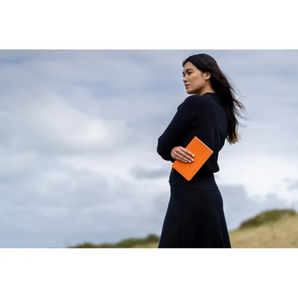  MOLESKINE Notebook approx. A5 with cover made partially from wine production waste Narančasta