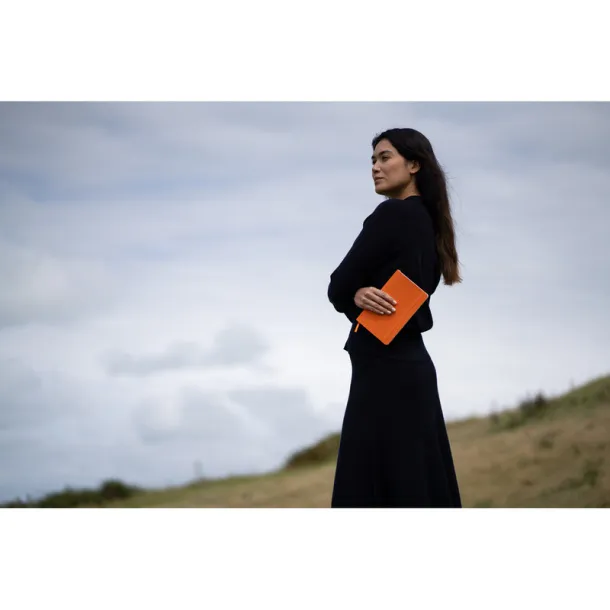  MOLESKINE Notebook approx. A5 with cover made partially from wine production waste Narančasta