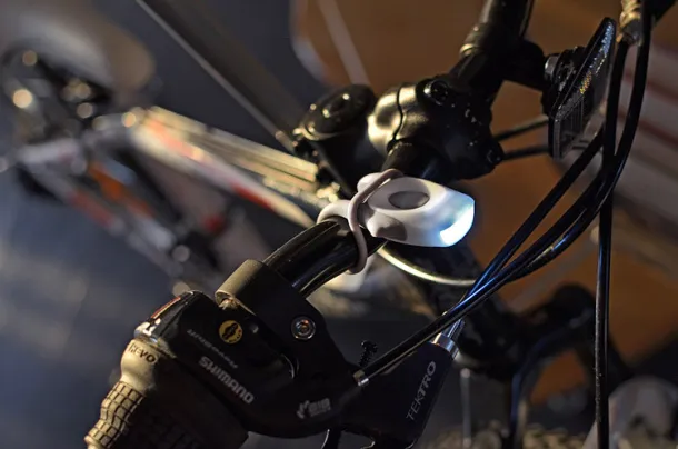 COUTI Bike light front (White LED) Bijela