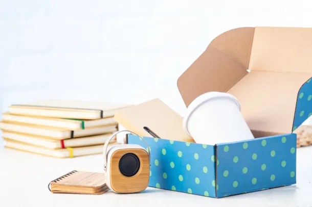 CreaBox Post M personalizirana poklon kutija Bijela