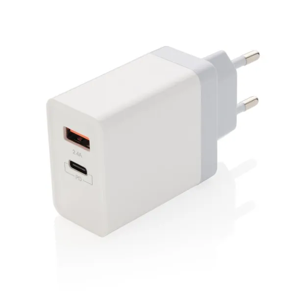 30W Fast wall charger dual output with PD White  30W Fast wall charger dual output with PD White