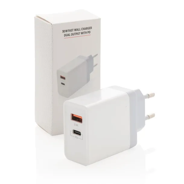 30W Fast wall charger dual output with PD White  30W Fast wall charger dual output with PD White