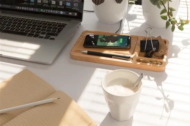  FSC® Bamboo desk organizer 10W wireless charger - XD Collection Brown 