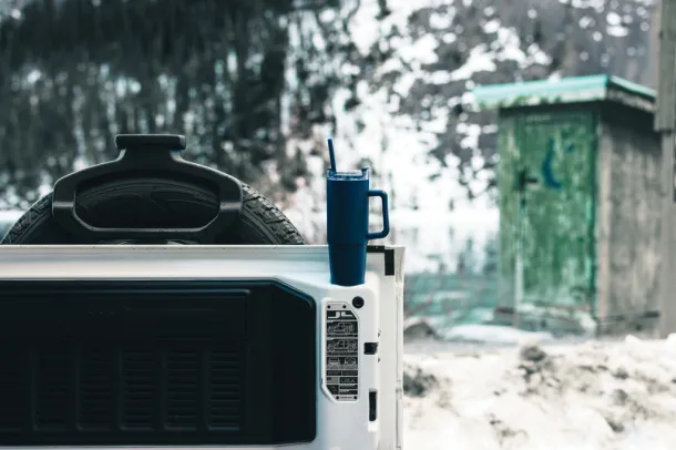  Tana šalica s ručkom od RCS reciklirane plastike, 900 ml - XD Collection navy