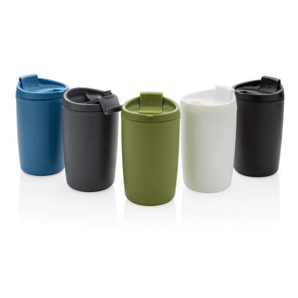  GRS čaša od recikliranog PP-a s poklopcem na preklop, 300 ml - XD Collection Crna