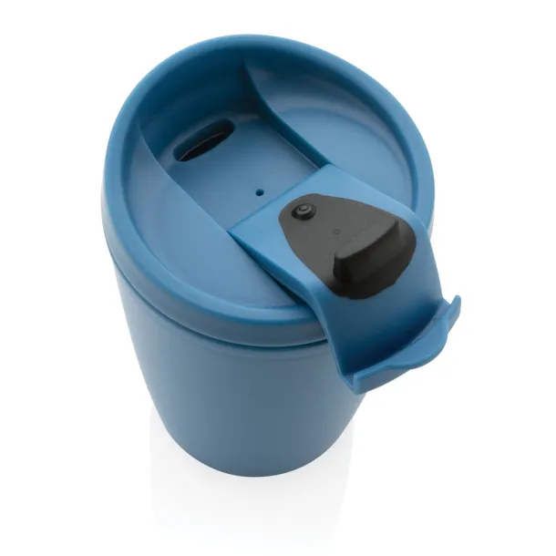  GRS čaša od recikliranog PP-a s poklopcem na preklop, 300 ml - XD Collection Plava 