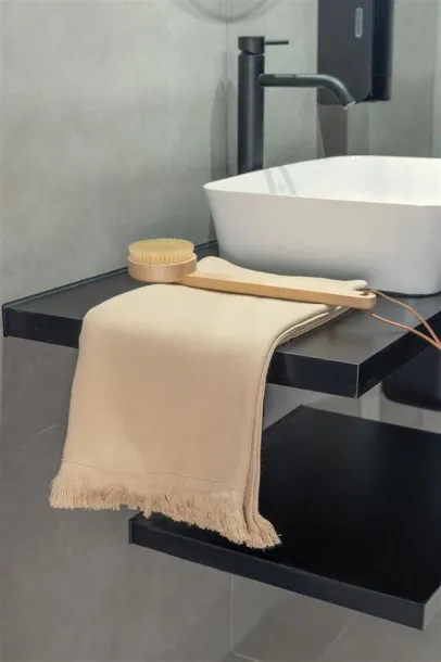  Ukiyo Keiko AWARE™ solid hammam towel 100x180cm - Ukiyo brown 