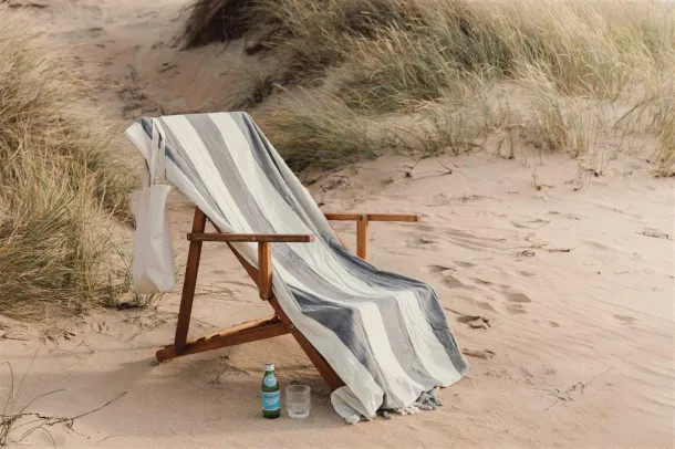  VINGA Valmer lounge chair towel - Vinga A69F99 11-0606 TCX