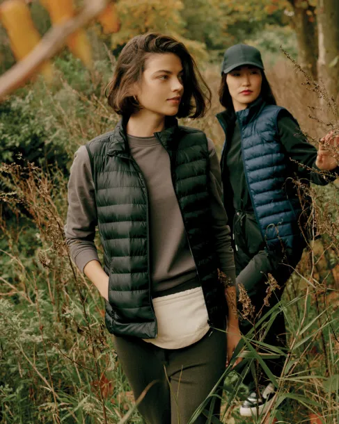  Iqoniq Meru women recycled polyester bodywarmer - iqoniq navy