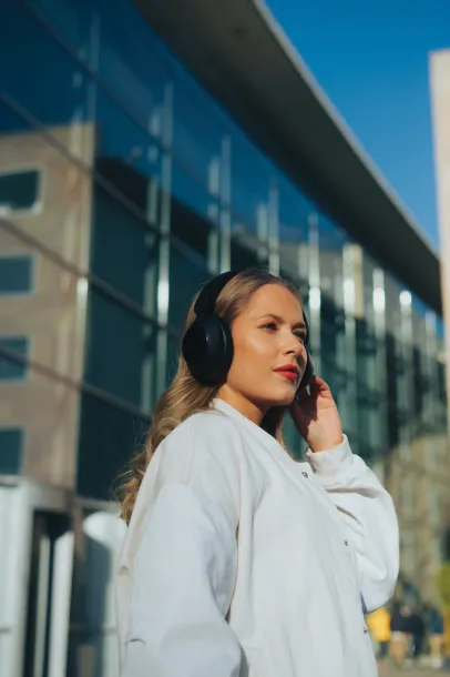  Urban Vitamin Cupertino ACN slušalice od RCS reciklirane palstike - Urban Vitamin Crna 