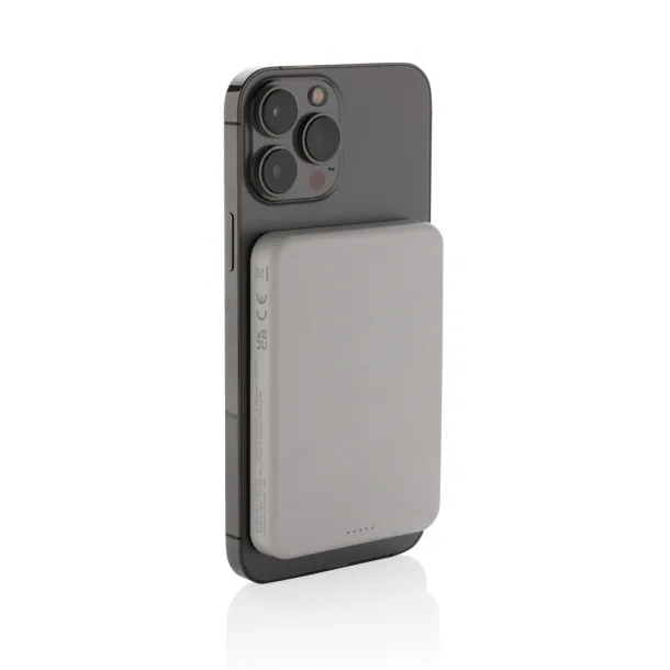  Magnetix magnetna prijenosna baterija od RCS reciklirane plastike, 5 000 mAh - XD Collection Bijela