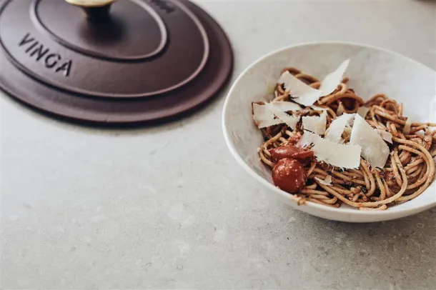  VINGA Monte enameled cast iron pot 3.5L - Vinga Crvena