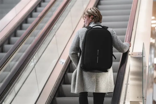  Bobby ruksak s kotačićima, 17" - XD Design Crna Siva