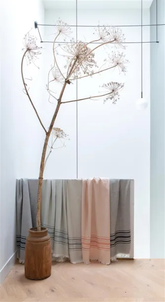 Ukiyo Yumiko AWARE™ hammam ručnik, 100x180 cm - 260 g/m2 - Ukiyo Crna