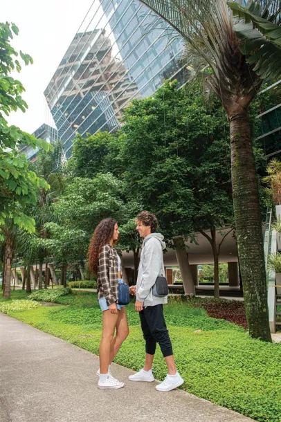  Boxy Sling - XD Design Navy Blue navy