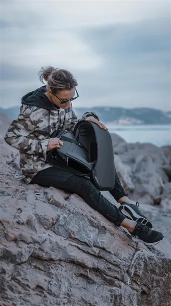  Bobby Hero Regular, Anti-theft backpack  - XD Design anthracite Anthracite