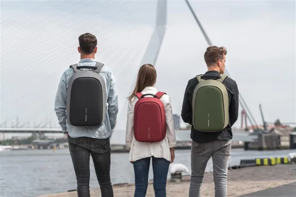  Bobby Hero Regular, ruksak sa zaštitom protiv krađe, 15,6" - XD Design Zelena Crna