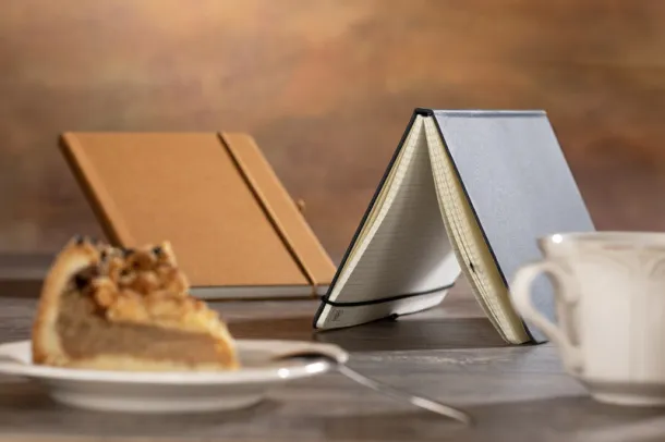 GLITZO A5 notes od recikliranog PU-a BLACK