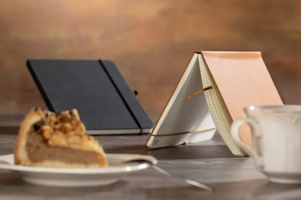 GLITZO Notebook in recycled PU,  A5 4264C