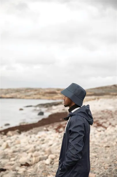 VINGA Baltimore AWARE™ recycled PET bucket hat - Vinga navy