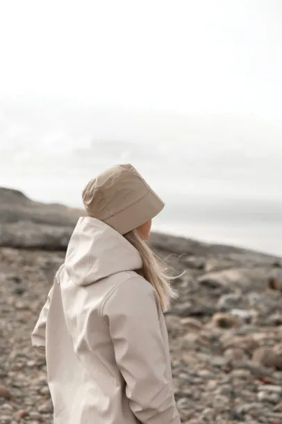 VINGA Baltimore AWARE™ recycled PET bucket hat - Vinga greige