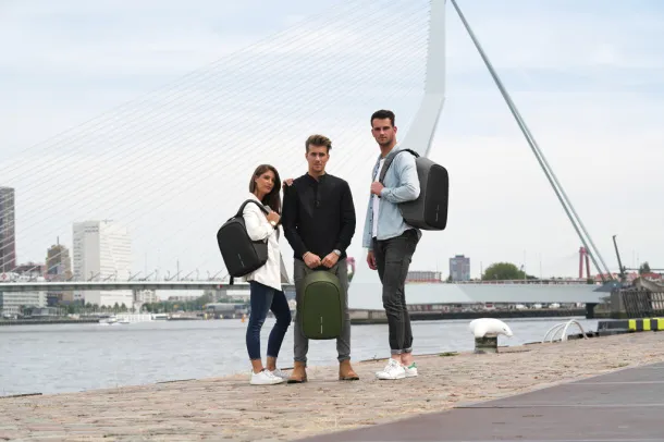  Bobby Hero mali ruksak sa zaštitom protiv krađe - XD Design anthracite Antracit