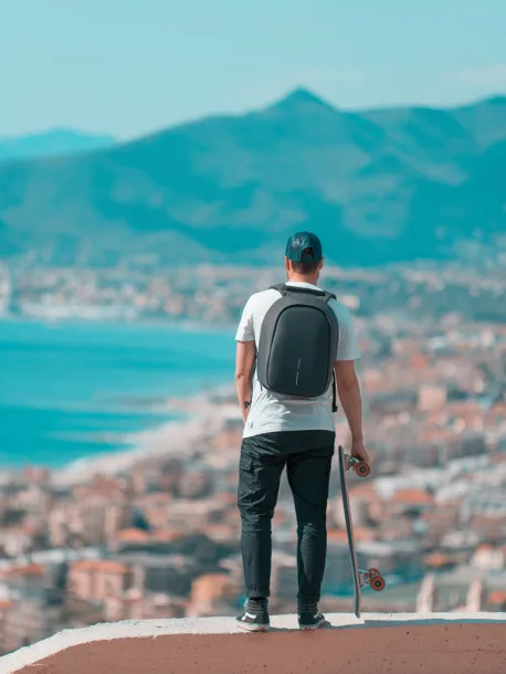  Bobby Hero mali ruksak sa zaštitom protiv krađe - XD Design anthracite Antracit