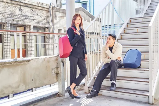  Bobby Hero Small, Anti-theft backpack - XD Design light blue, blue Black