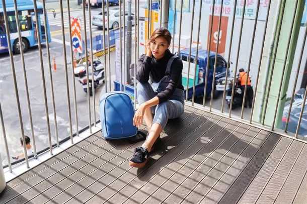  Bobby Hero Small, Anti-theft backpack - XD Design light blue, blue Black