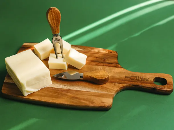 PARMA chopping board with a cheese knives in a set - CASTELLI Cream Bež