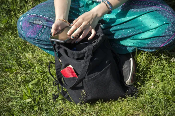 PAMUK Drawstring bag Crna