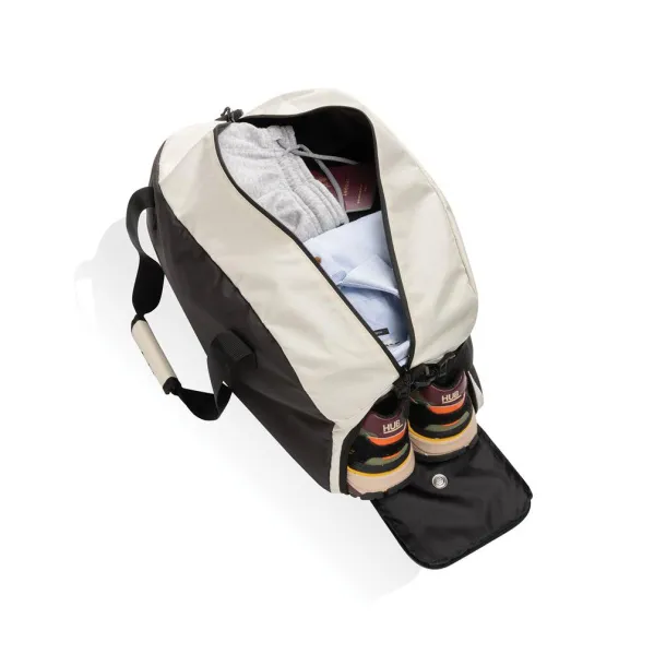  Kazu AWARE™ RPET basic weekend duffel - XD Collection white 