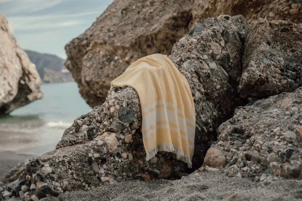  VINGA Tolo ručnik od hammam frotira - Vinga yellow, off white 11-0606 TPG