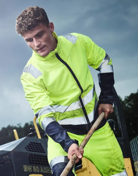  Pro Hi Vis Softshell Jacket - Regatta High Visibility